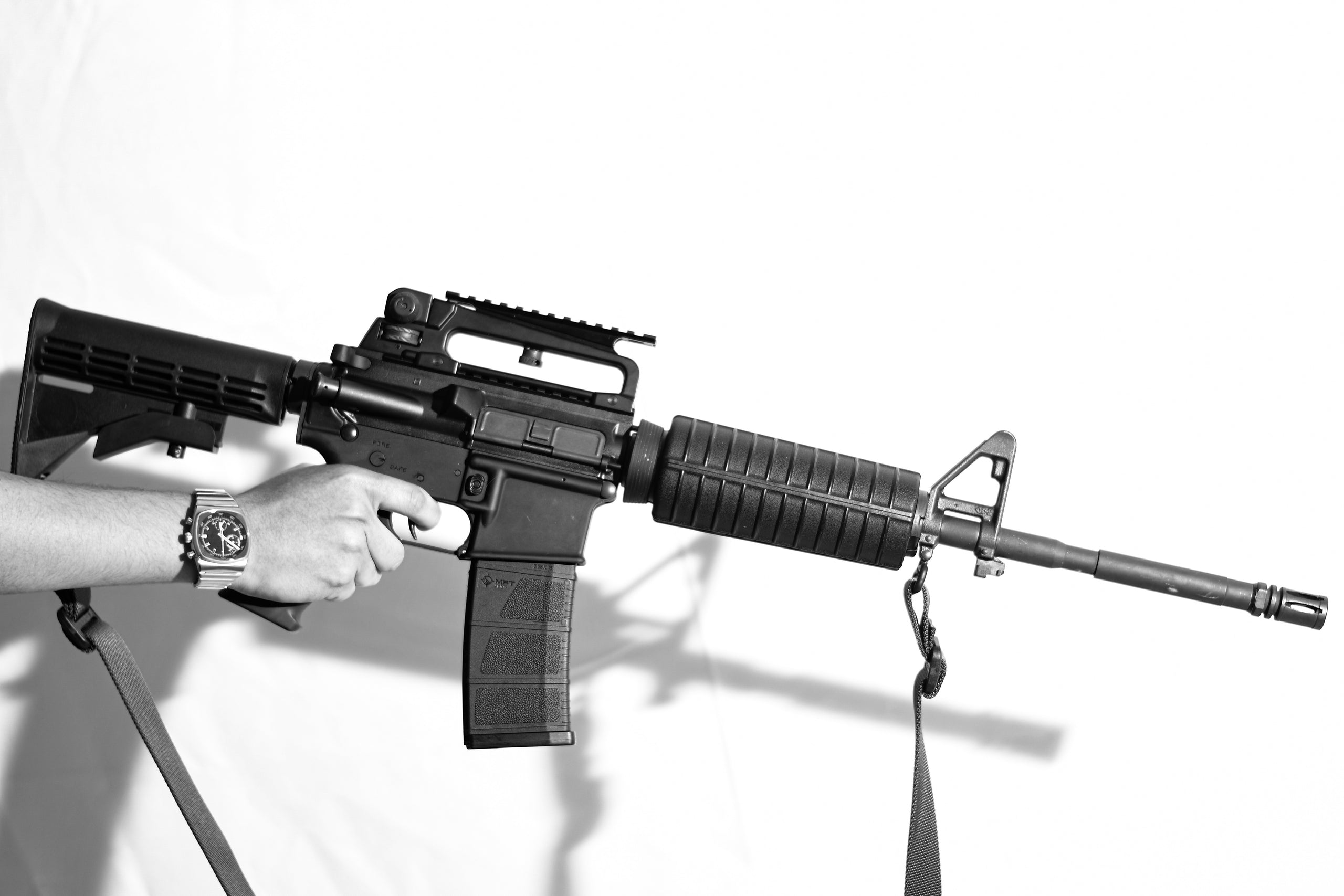 AR-304
